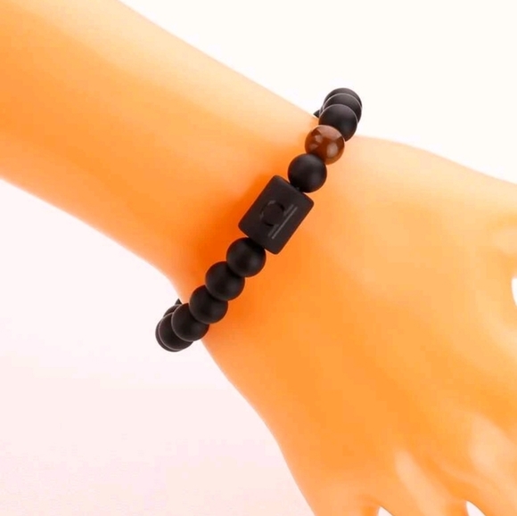 Unisex - Libra Zodiac Black Beaded Bracelet - Picture 4 of 6